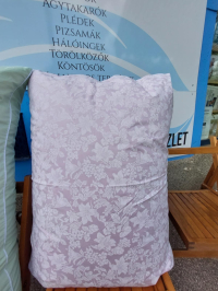 Toll kispárna, mintás anginban (40*50 cm)